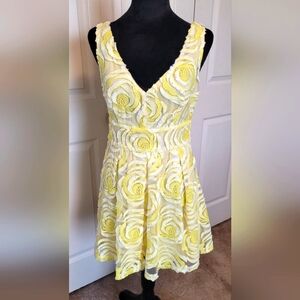 Luxxel Yellow & White Floral Dress Size M